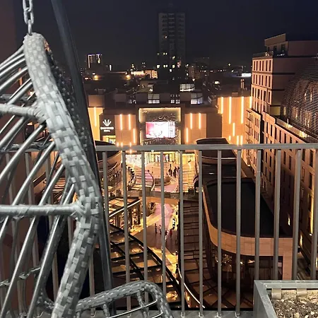 - Stylish 1br With 2 Balconies - View & Free Parking * Escópia