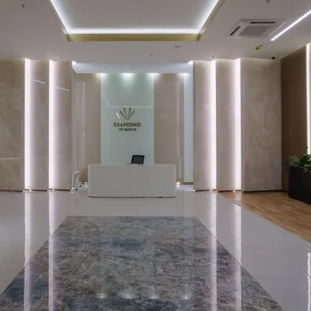 Apartamento - Stylish 1br With 2 Balconies - View & Free Parking *